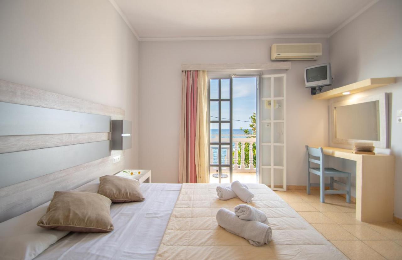 Agoulos Beach Hotel Argassi Bagian luar foto