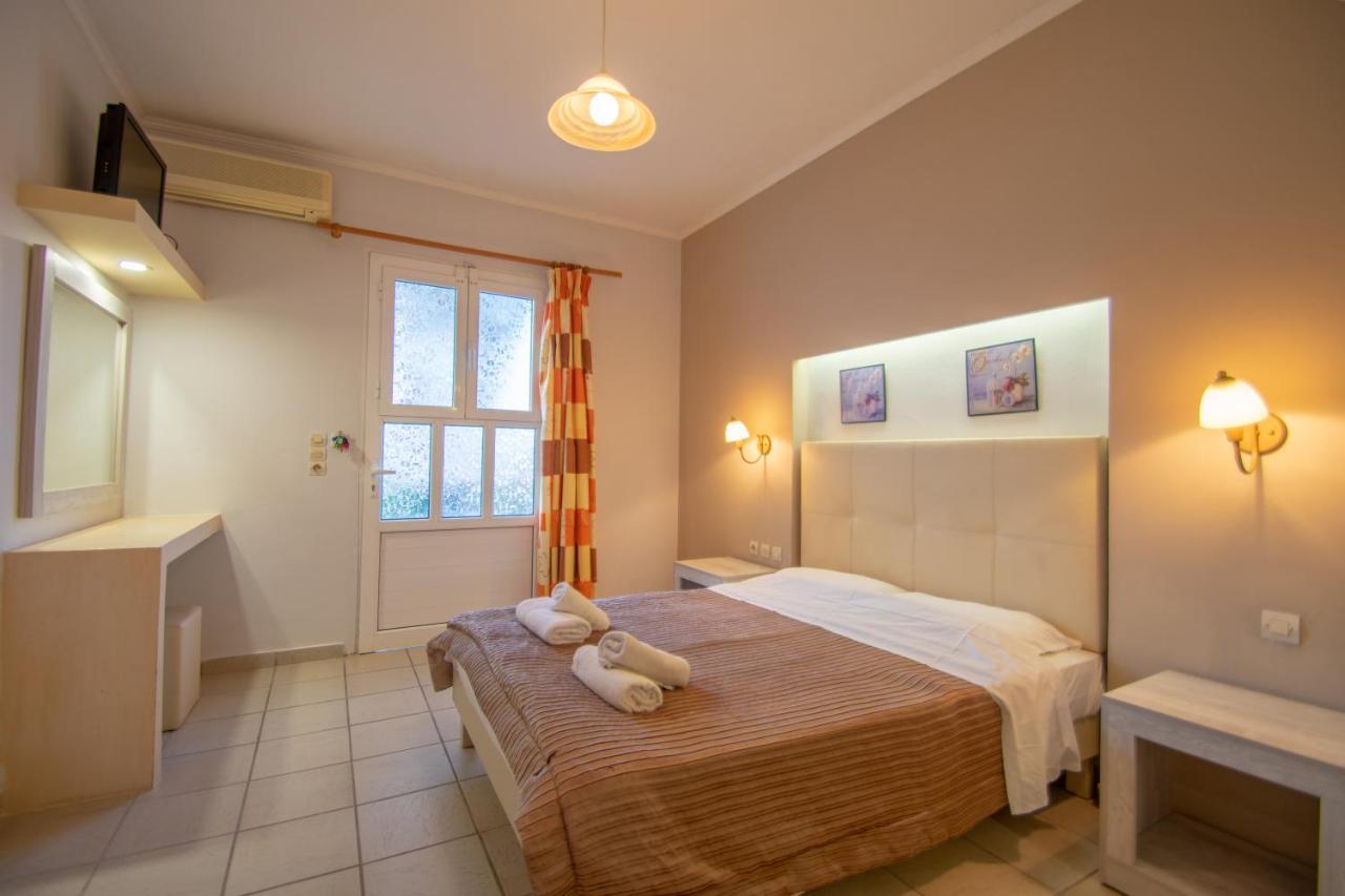 Agoulos Beach Hotel Argassi Bagian luar foto
