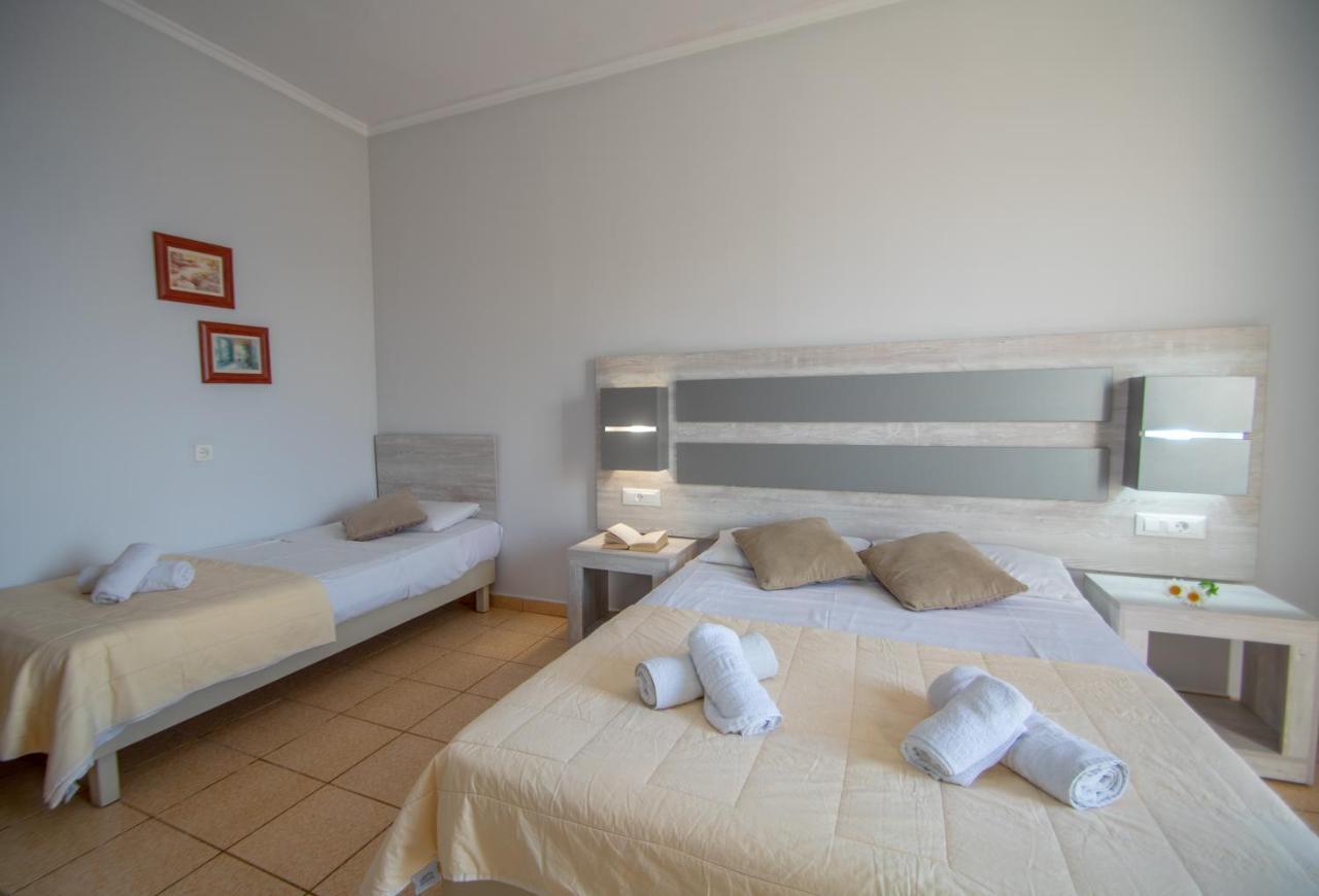 Agoulos Beach Hotel Argassi Bagian luar foto