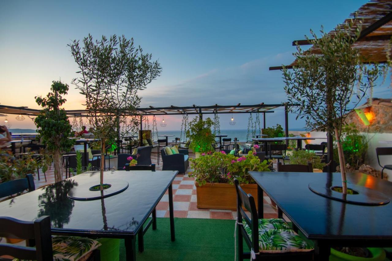 Agoulos Beach Hotel Argassi Bagian luar foto