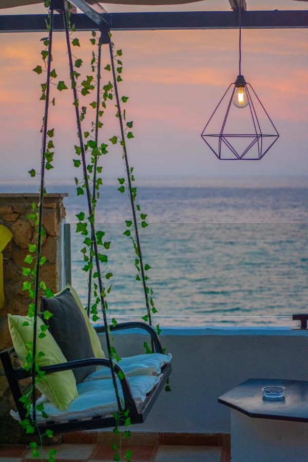 Agoulos Beach Hotel Argassi Bagian luar foto