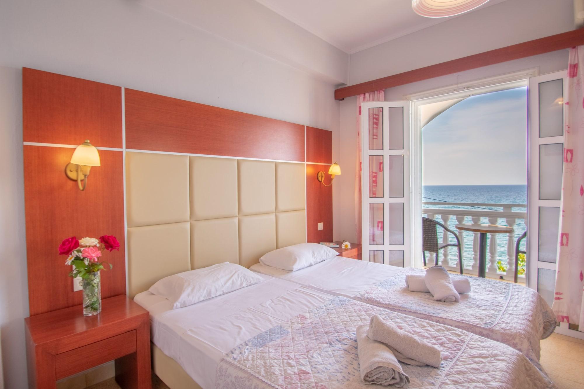 Agoulos Beach Hotel Argassi Bagian luar foto