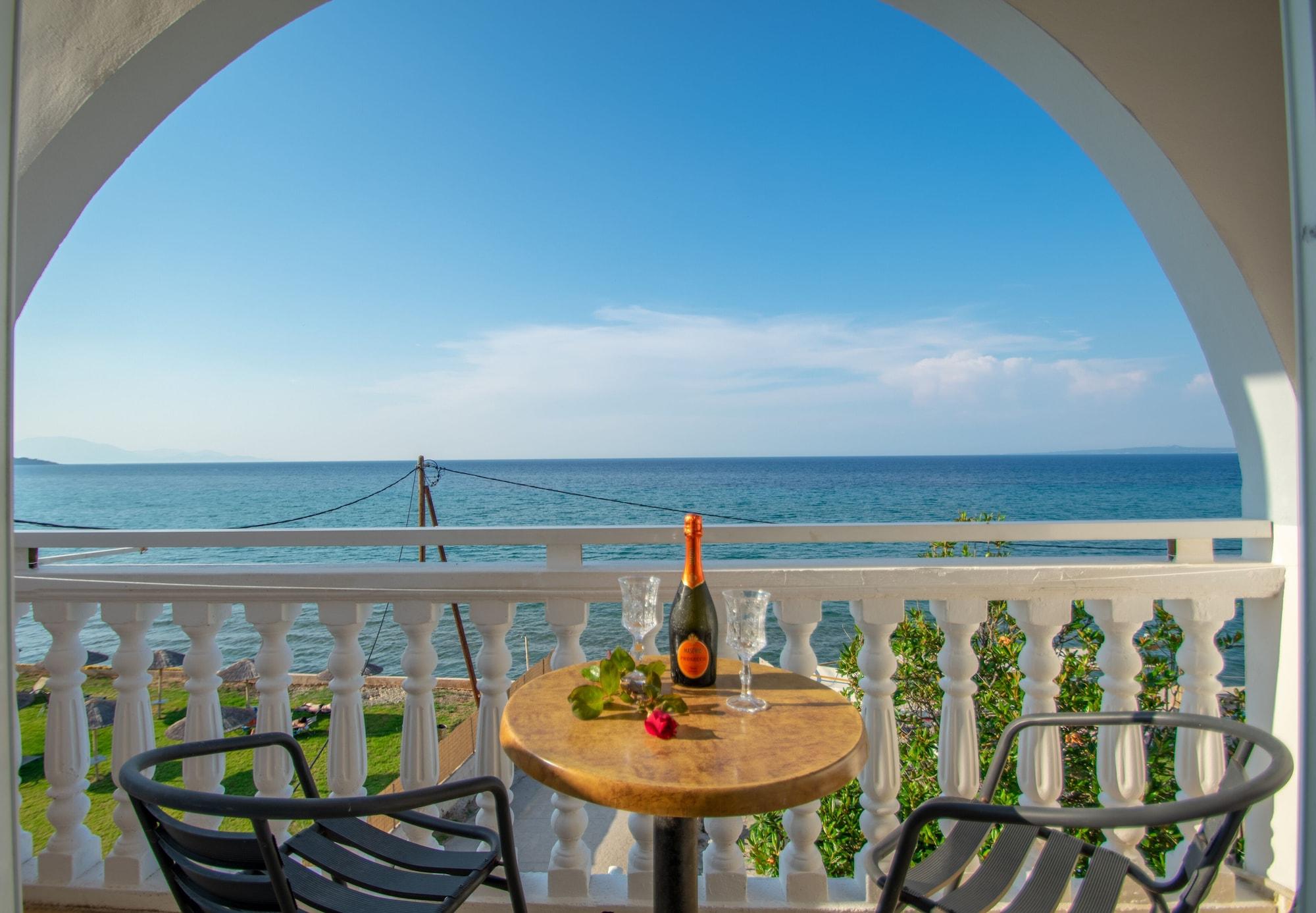 Agoulos Beach Hotel Argassi Bagian luar foto