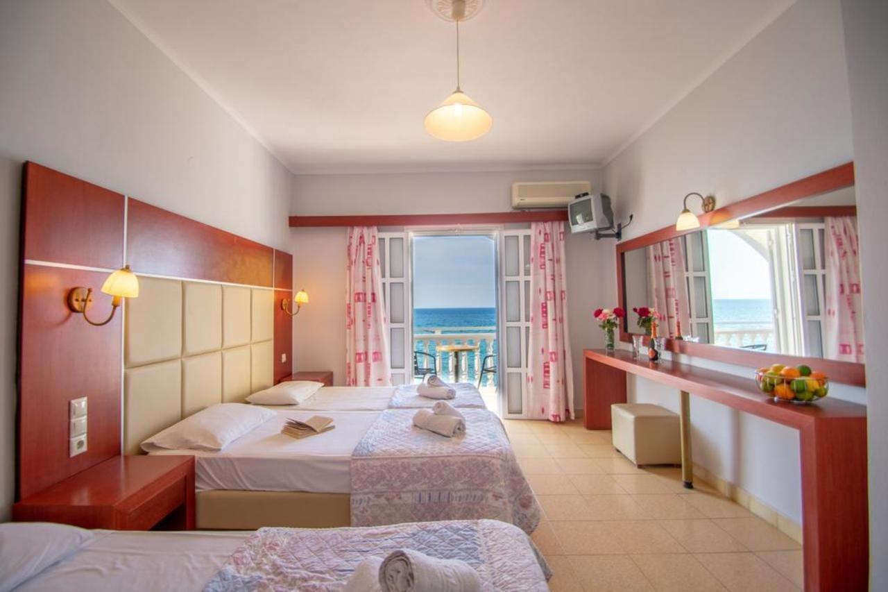 Agoulos Beach Hotel Argassi Bagian luar foto